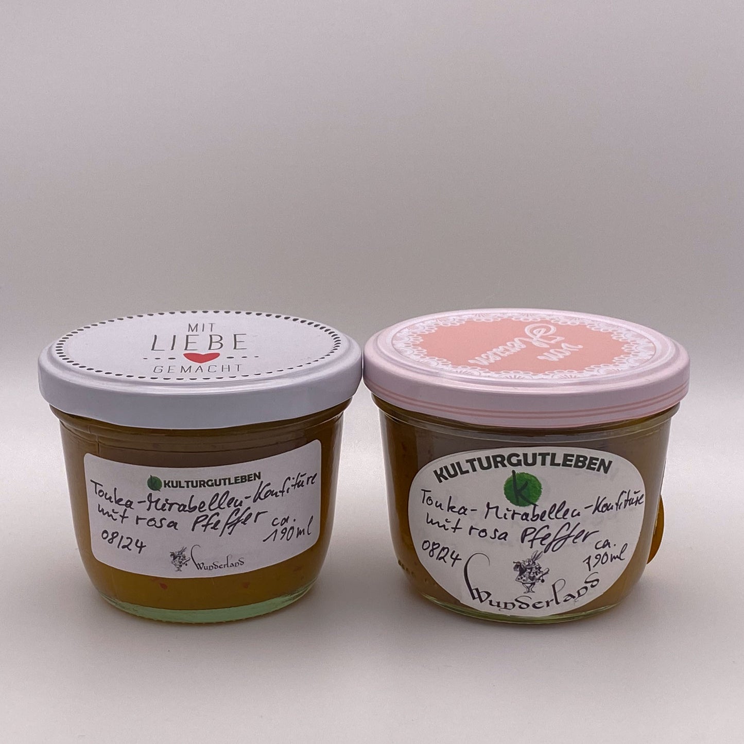 Konfitüre: Tonka-Mirabellen-Konfitüre mit rosa Pfefferbeeren