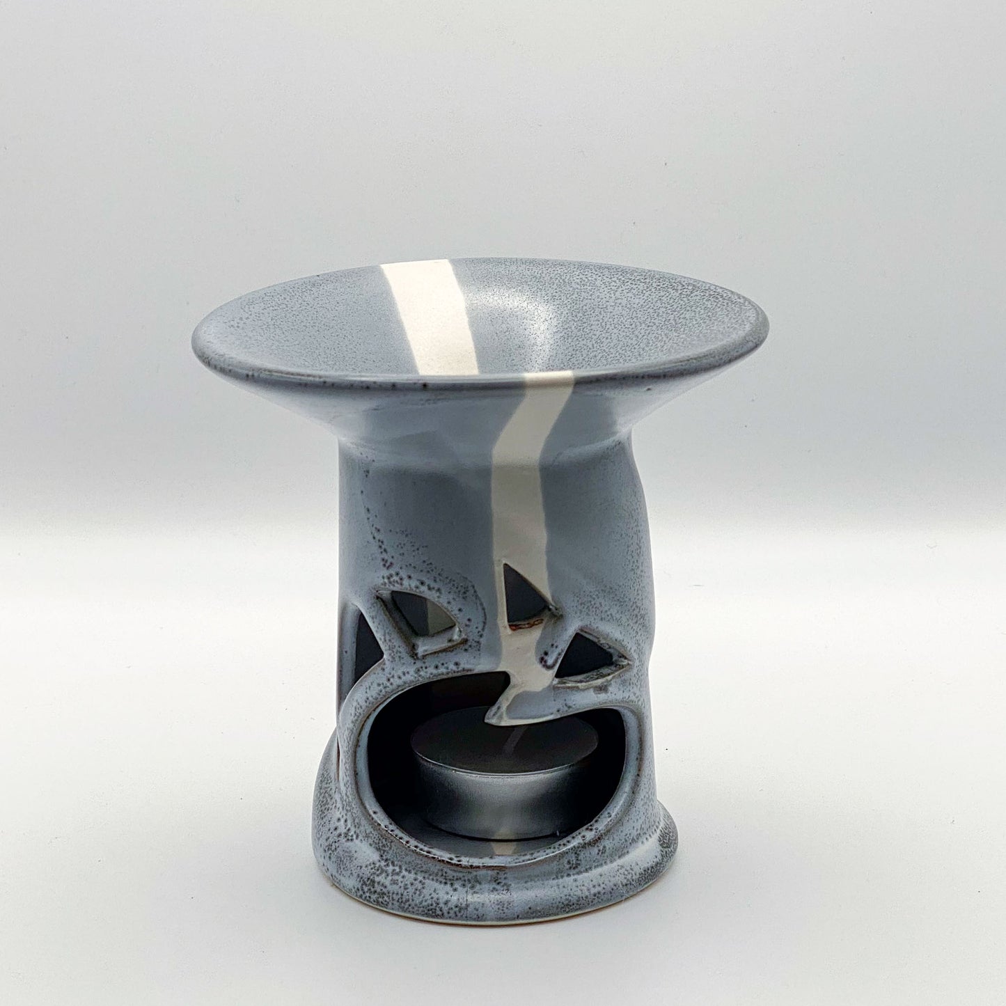 Duftlampe mit elegantem Streifenmuster in elegantem Grau und Weiß