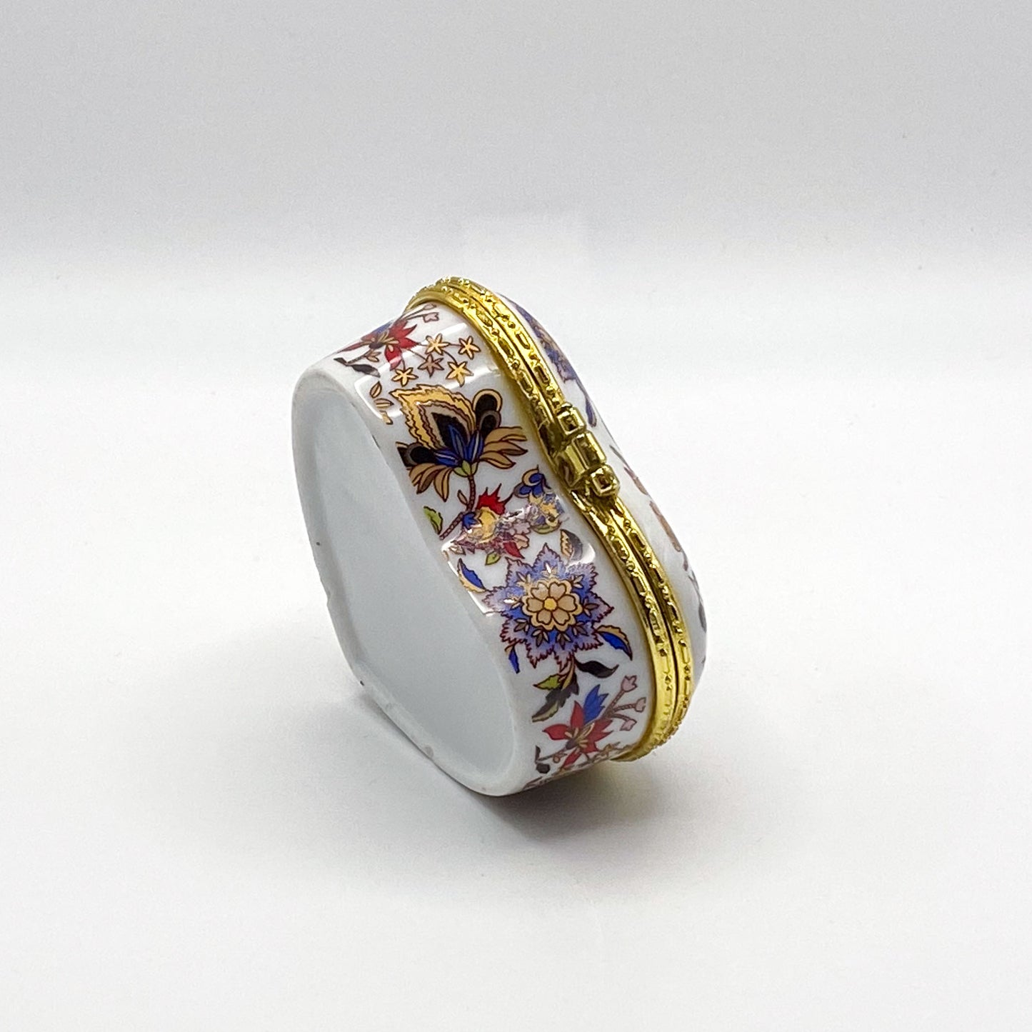 Dose: Bezauberndes Döschen in Herzform versprüht einen Hauch von Romantik