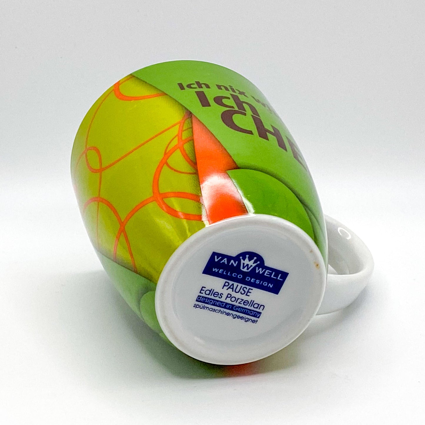 Becher "Ich nix wissen – Ich Chef" - ein humorvoller Becher von Van Well Porzellan